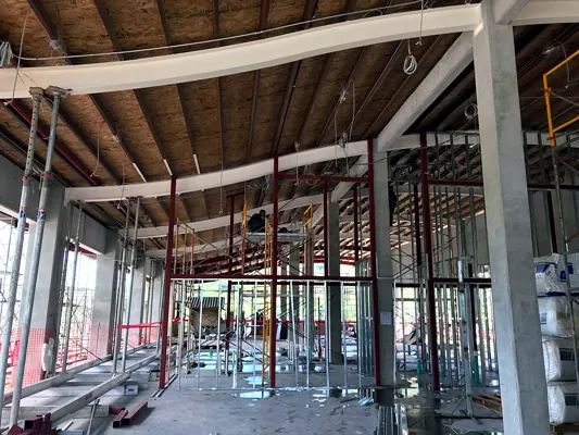 Vigas curvas con protección contra fuego, Santa Ana Country Club